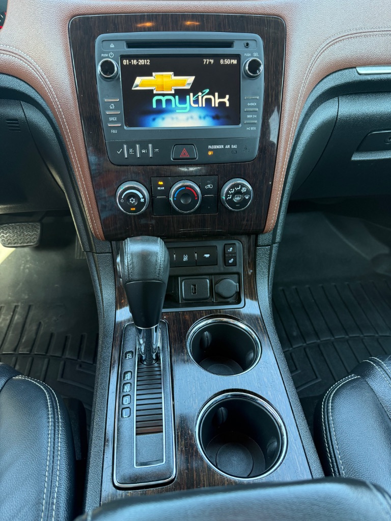 2016 Chevrolet Traverse 1LT - Photo 10