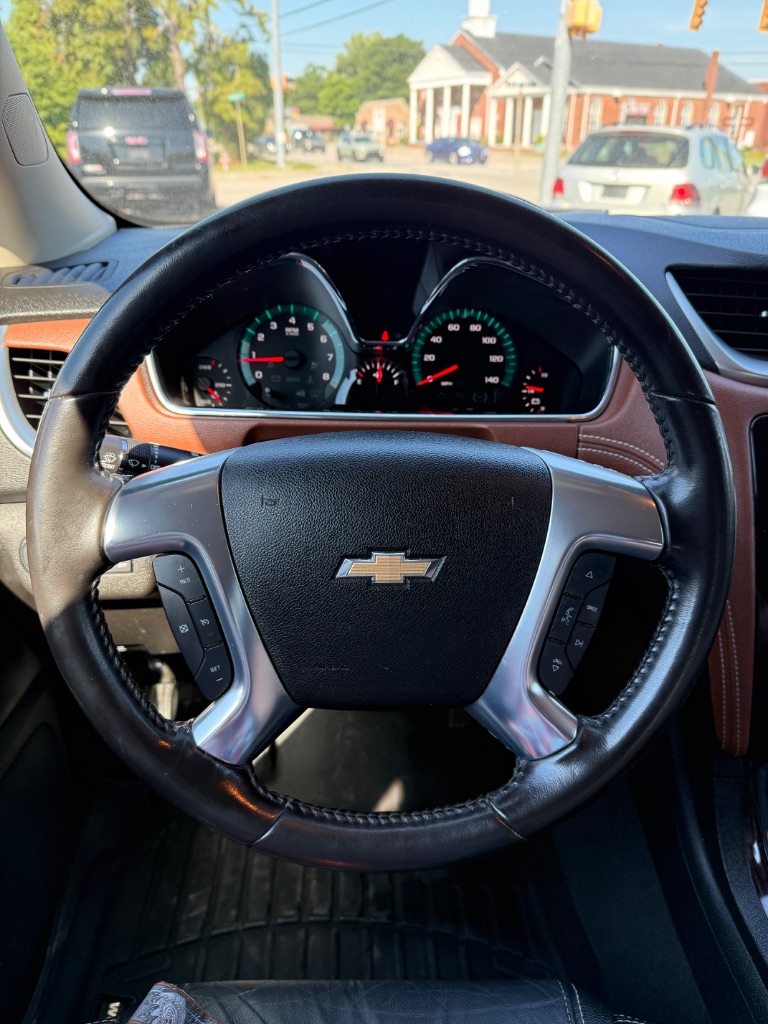 2016 Chevrolet Traverse 1LT - Photo 9