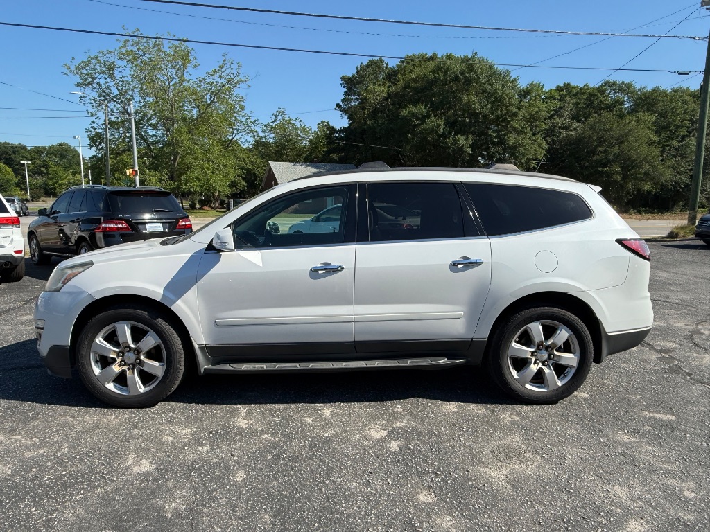 2016 Chevrolet Traverse 1LT FWD's photo