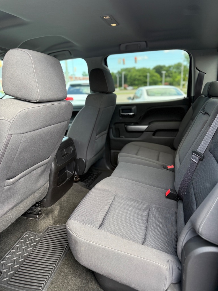 2017 Chevrolet Silverado 1500 LT - Photo 15