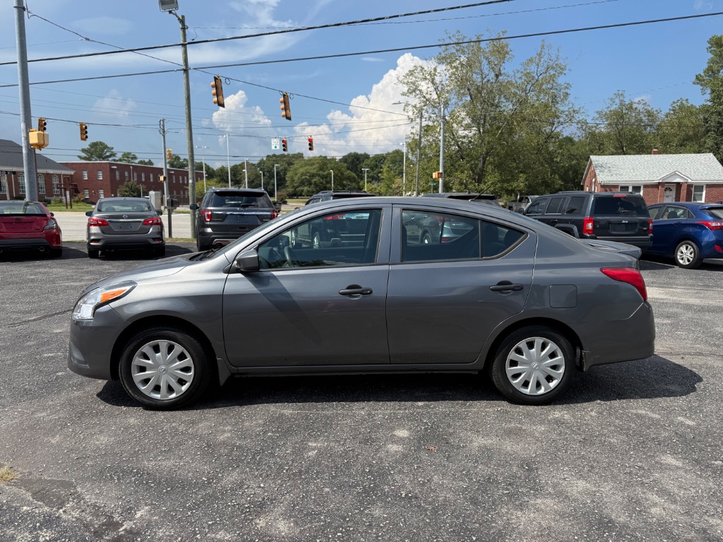 2016 Nissan Versa Sedan